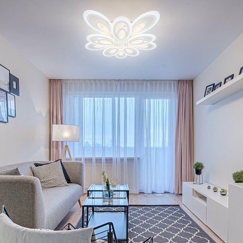 Люстра светодиодная Sirius S32677/5+5H WT 86W LED с пультом