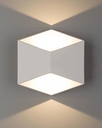 8143 Вуличний світильник Nowodvorski TRIANGLES LED CN