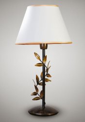 Настольная лампа с абажуром 00611